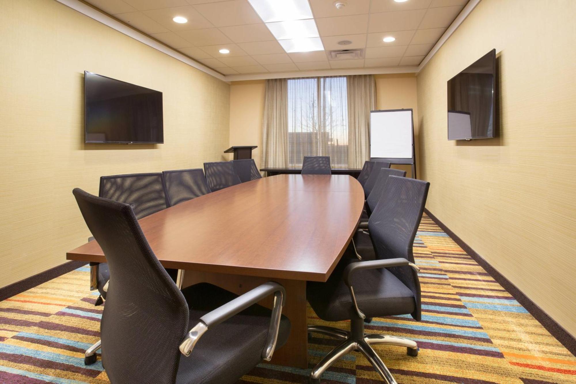 Fairfield Inn & Suites By Marriott Burlington Buitenkant foto